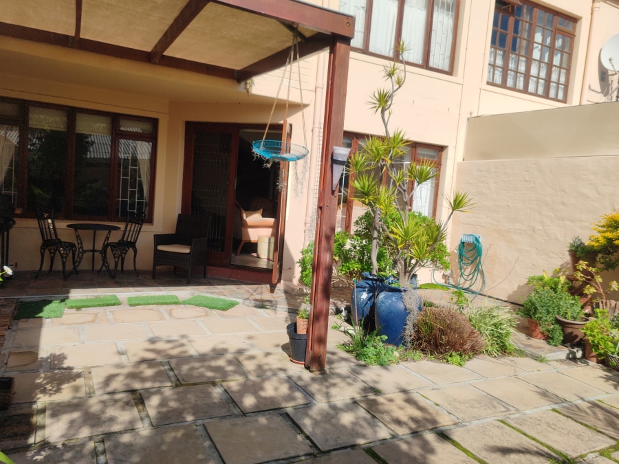 3 Bedroom Property for Sale in Kleinmond Western Cape